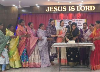 బాపిస్టు చర్చిలో ఘనంగా మహిళా దినోత్సవం.